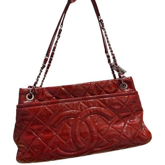 Chanel 2012 Chain Leather Shoulder Bag - Picture 1 of 11